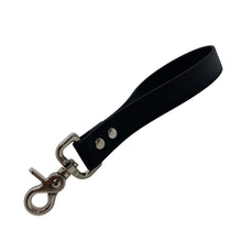Load image into Gallery viewer, Short Vegan Leather Leash
