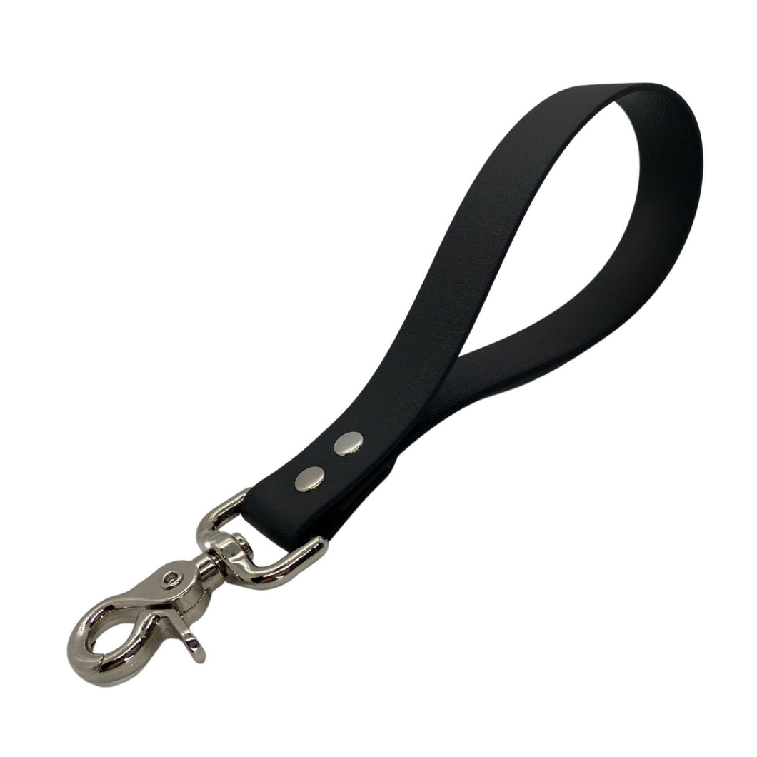 Short Vegan Leather Leash
